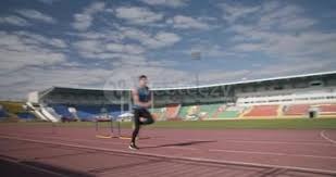 足球欧洲俱乐部频繁爆冷，球迷：本赛季太刺激